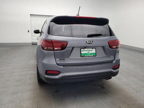 Used 2020 Kia Sorento LX image 6