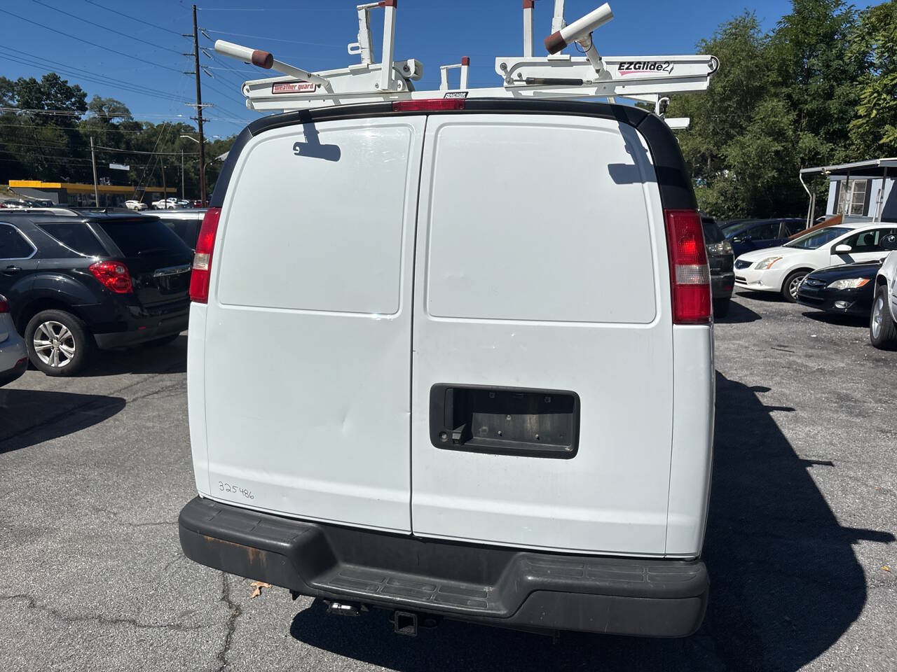 Used 2019 Chevrolet Express 2500 w/ Enhanced Convenience Package RWD image 11