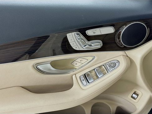 Used 2016 Mercedes-Benz GLC 300 GLC 300 image 19