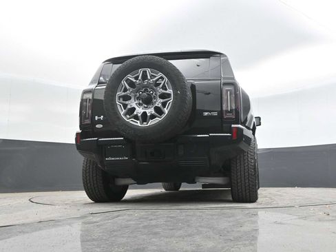 New 2025 GMC Hummer EV 3X image 40