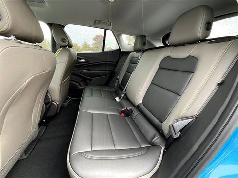 New 2026 Chevrolet Trax ACTIV w/ Sunroof Package image 13