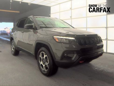Used 2022 Jeep Compass Trailhawk w/ Trailhawk Elite Group AWD/4WD image 1