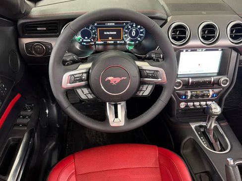 Used 2019 Ford Mustang GT Premium w/ Equipment Group 401A RWD image 17