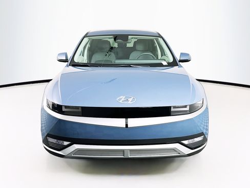 Used 2023 Hyundai Ioniq 5 SE w/ Cargo Package image 2