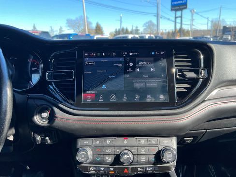 Used 2024 Dodge Durango GT image 24