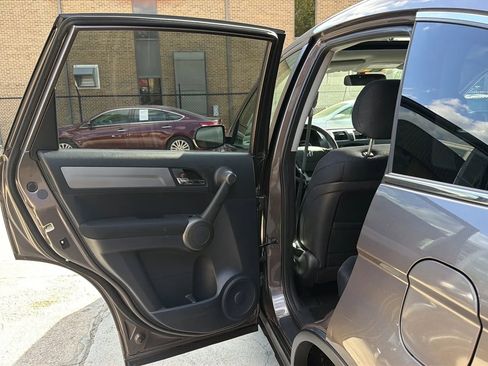 Used 2011 Honda CR-V EX image 17