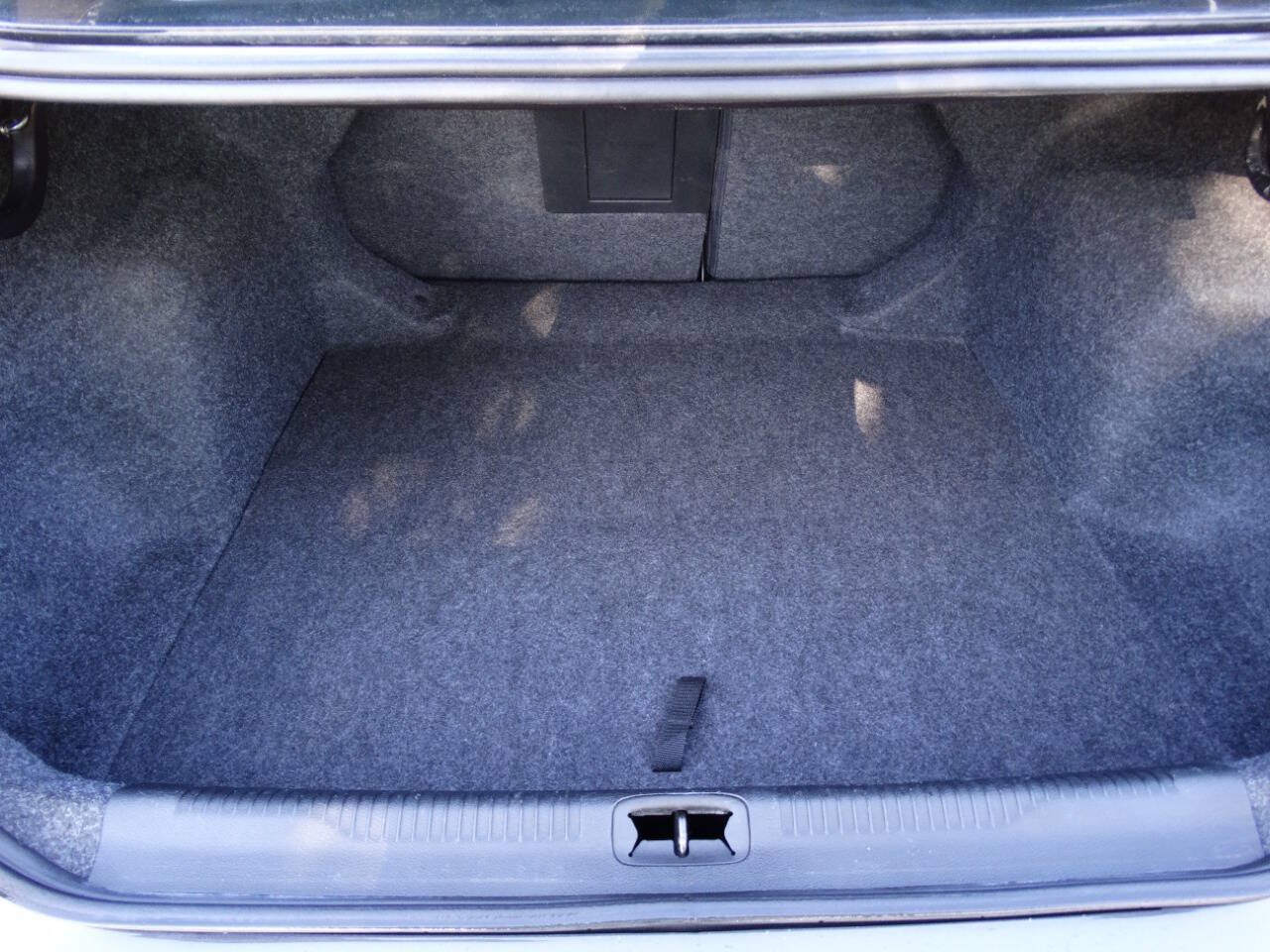 Used 2016 Chrysler 200 Limited FWD image 32