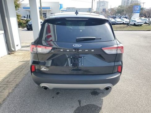 Used 2022 Ford Escape SEL w/ Technology Package image 9