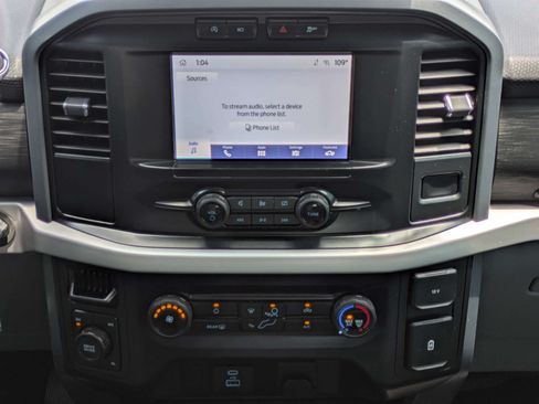 Used 2023 Ford F150 XLT AWD/4WD image 21