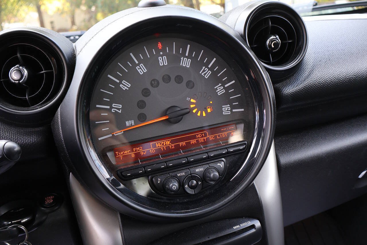 Used 2016 MINI Cooper Countryman FWD image 29
