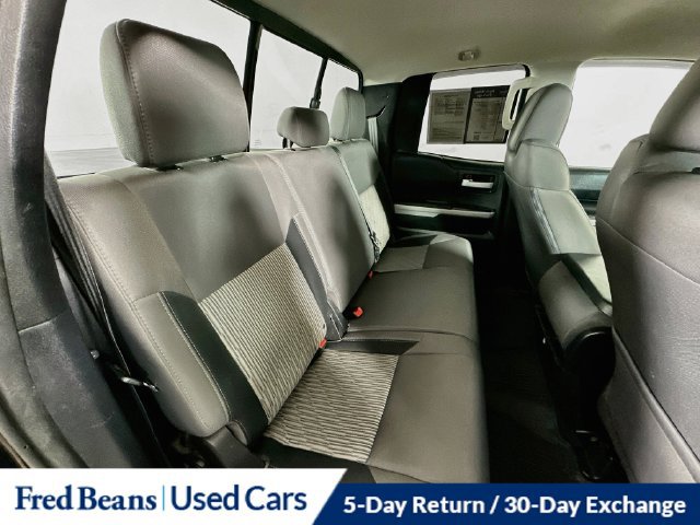 Used 2017 Toyota Tundra SR5 AWD/4WD image 32