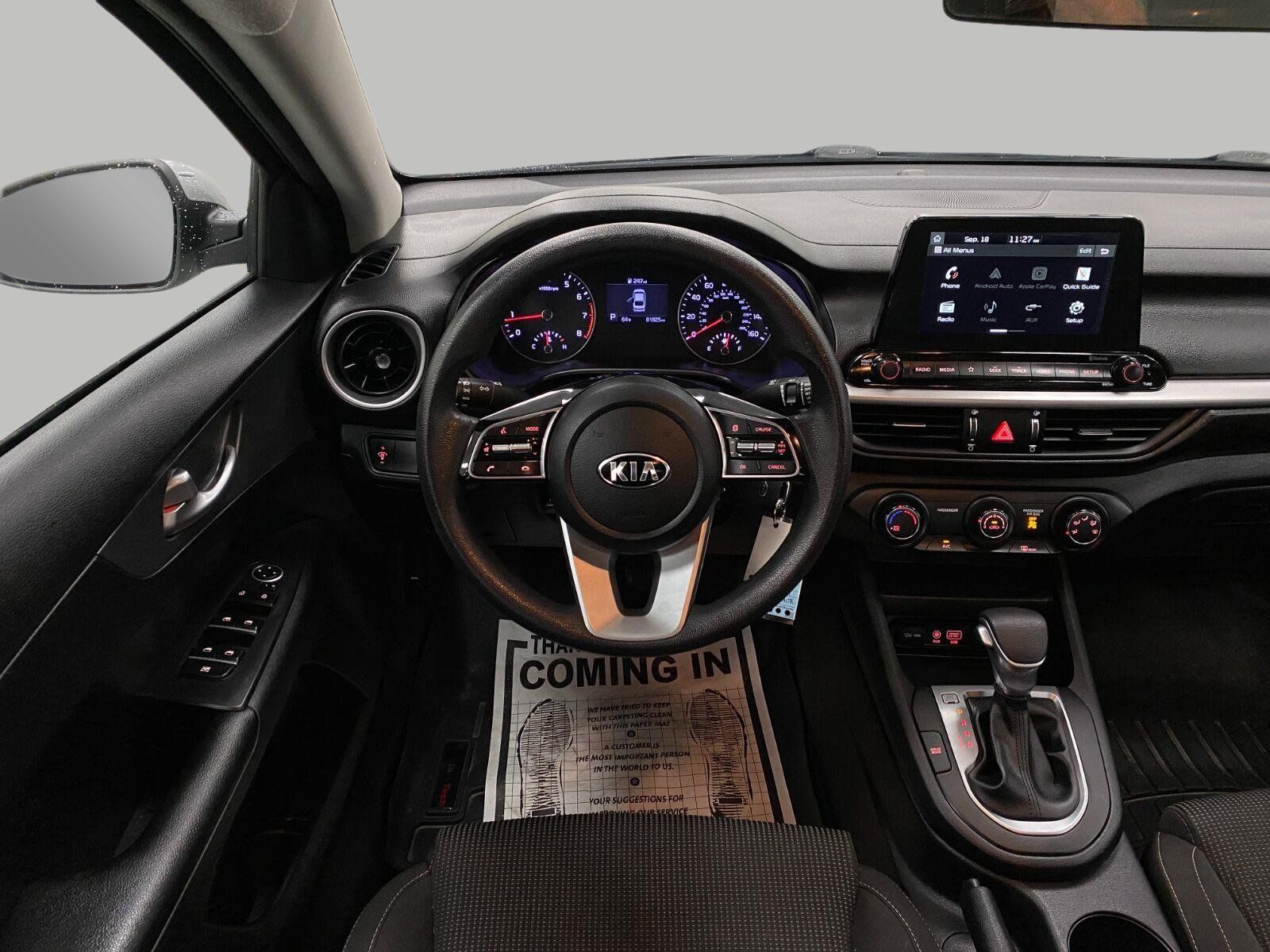 Used 2020 Kia Forte LXS FWD image 13