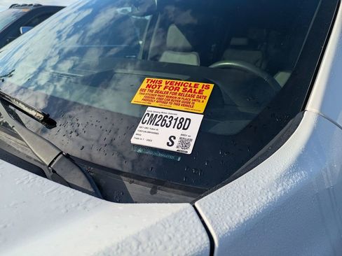 Used 2021 GMC Yukon XL Denali image 7