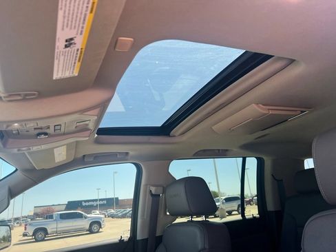 Used 2020 GMC Yukon XL Denali w/ Denali Ultimate Package AWD/4WD image 26