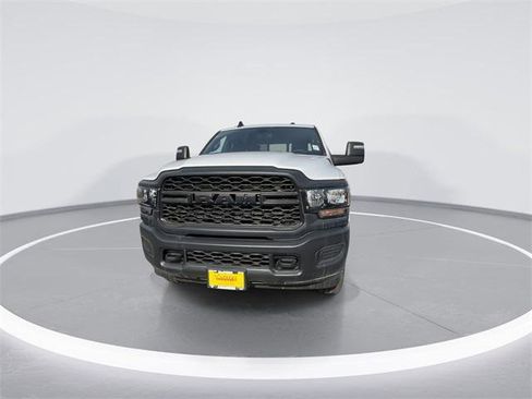 Certified 2023 RAM 2500 Tradesman image 3