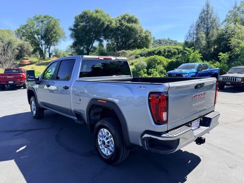 New 2026 GMC Sierra 2500 Pro image 6