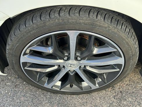 Used 2022 Honda Civic Touring image 12