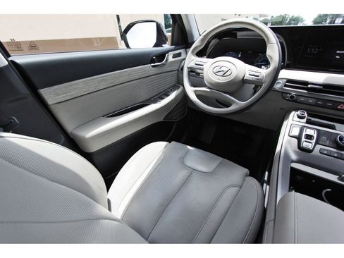Used 2024 Hyundai Palisade Calligraphy AWD/4WD image 11