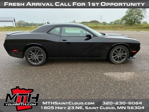 Used 2021 Dodge Challenger GT AWD/4WD image 1