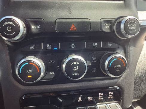Used 2022 RAM 1500 Laramie w/ Sport Appearance Package RWD image 9