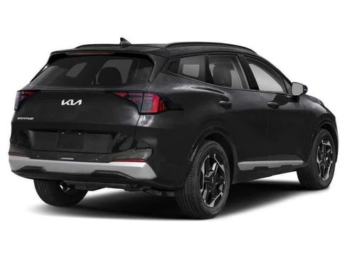 Certified 2026 Kia Sportage SX FWD image 2