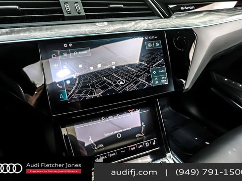 Used 2022 Audi e-tron Chronos w/ Chronos Package image 12