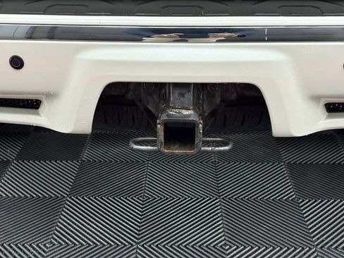 Used 2013 Toyota 4Runner SR5 w/ Convenience Pkg image 31