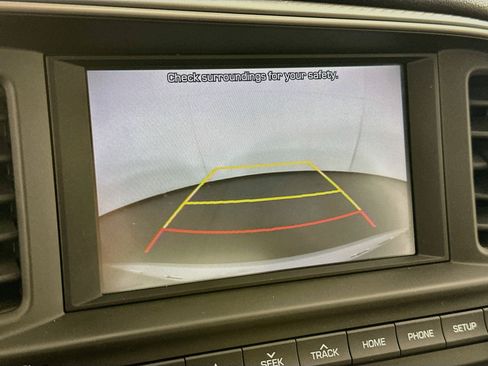 Used 2019 Hyundai Elantra SEL FWD image 22