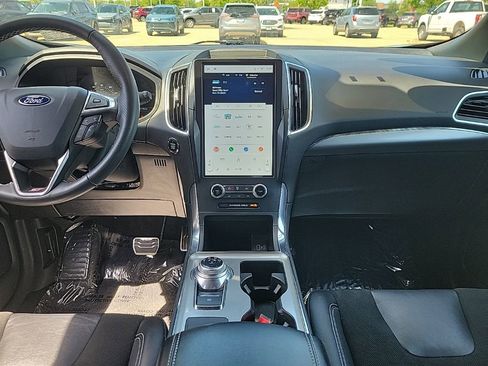 Used 2024 Ford Edge ST AWD/4WD image 11