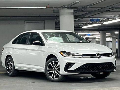 New 2026 Volkswagen Jetta Sport image 2