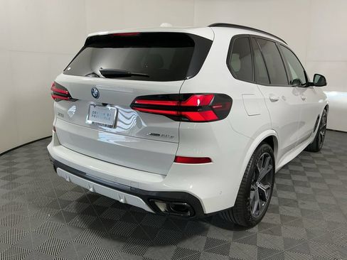 Certified 2026 BMW X5 xDrive50e w/ M Sport Package AWD/4WD image 3