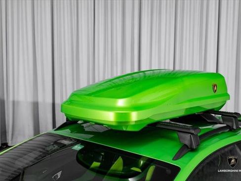 Used 2024 Lamborghini Huracan Sterrato AWD/4WD image 13