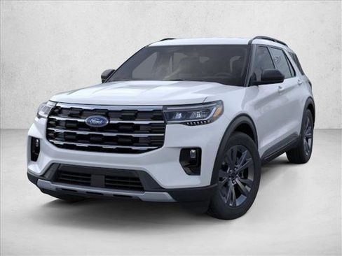 New 2026 Ford Explorer Active AWD/4WD image 2