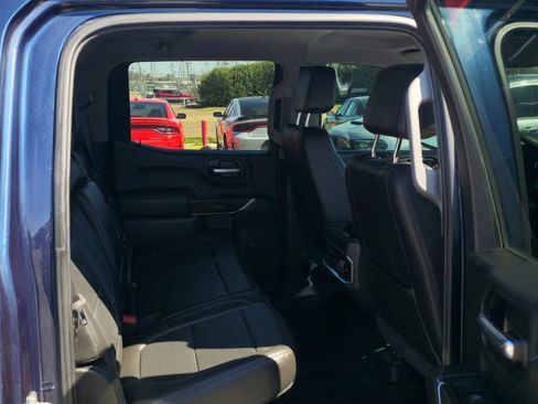 Used 2019 GMC Sierra 1500 SLT w/ SLT Premium Plus Package AWD/4WD image 9
