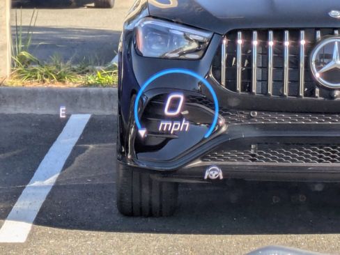 Used 2021 Mercedes-Benz GLS 450 4MATIC image 25