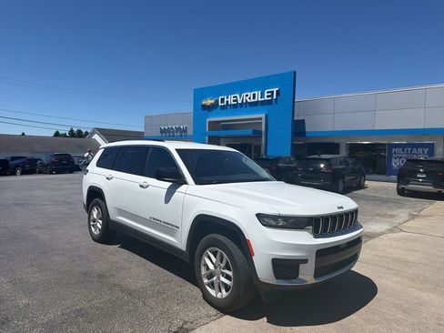 Used 2023 Jeep Grand Cherokee L Laredo w/ Luxury Tech Group I AWD/4WD image 1