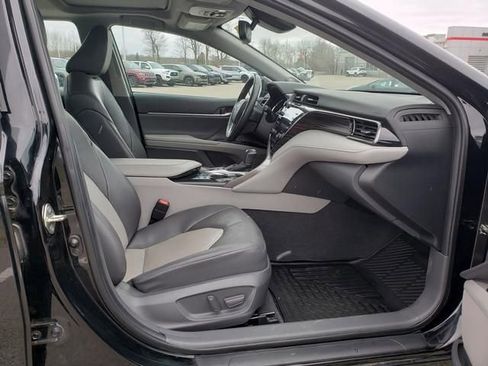 Used 2020 Toyota Camry XLE w/ Driver Assist Package FWD image 16