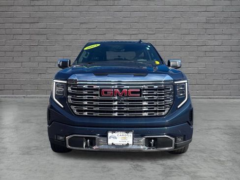 Used 2023 GMC Sierra 1500 Denali w/ Denali Reserve Package AWD/4WD image 2