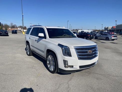 Used 2019 Cadillac Escalade Platinum image 8