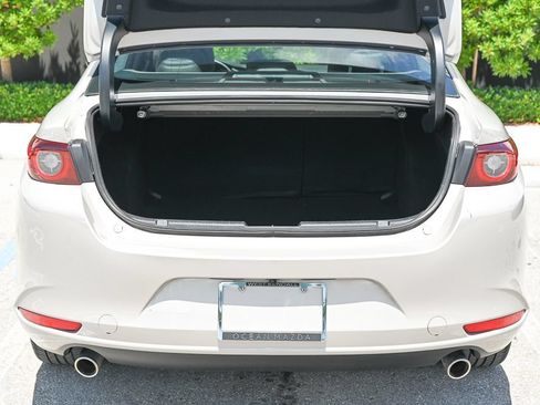 Certified 2025 MAZDA MAZDA3 s FWD image 9