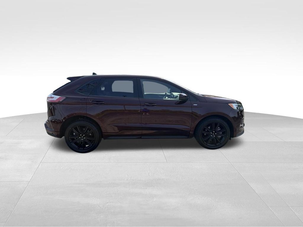 Used 2023 Ford Edge ST-Line AWD/4WD image 11
