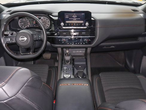 Used 2025 Nissan Pathfinder Rock Creek AWD/4WD image 11