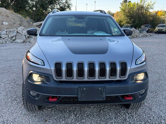 Used 2017 Jeep Cherokee Trailhawk w/ Comfort/Convenience Group AWD/4WD image 8