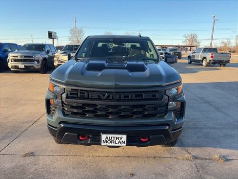 New 2026 Chevrolet Silverado 1500 Custom Trail Boss w/ LPO, Dark Essentials Package AWD/4WD image 9