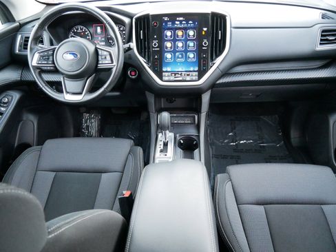 Used 2023 Subaru Ascent Premium w/ Convenience Package image 10