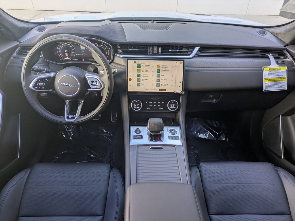 New 2026 Jaguar F-PACE SVR AWD/4WD image 16