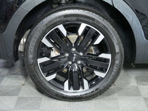 Certified 2024 Kia Telluride SX Prestige AWD/4WD image 13