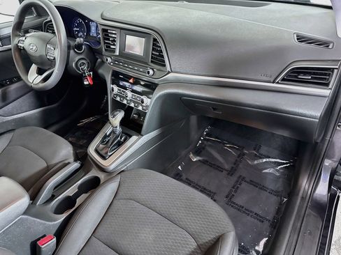 Used 2020 Hyundai Elantra SE w/ Cargo Package (C1) FWD image 29