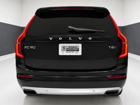 Used 2016 Volvo XC90 T6 Momentum w/ Momentum Plus Package AWD/4WD image 8