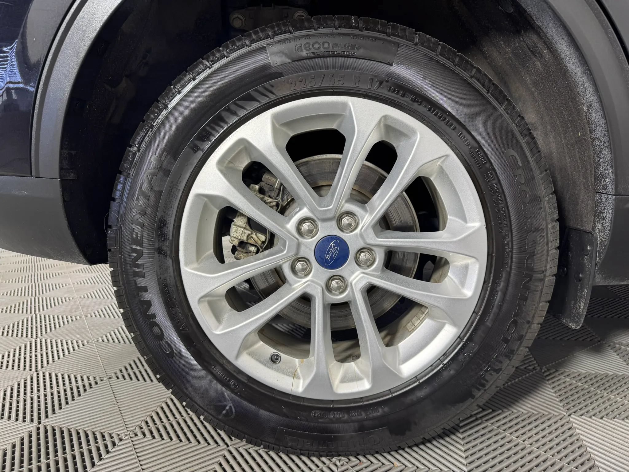 Used 2020 Ford Escape SE AWD/4WD image 46